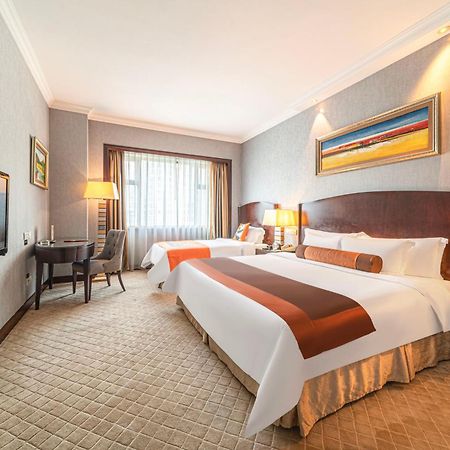 Grand International Hotel Guangzhou Exteriör bild