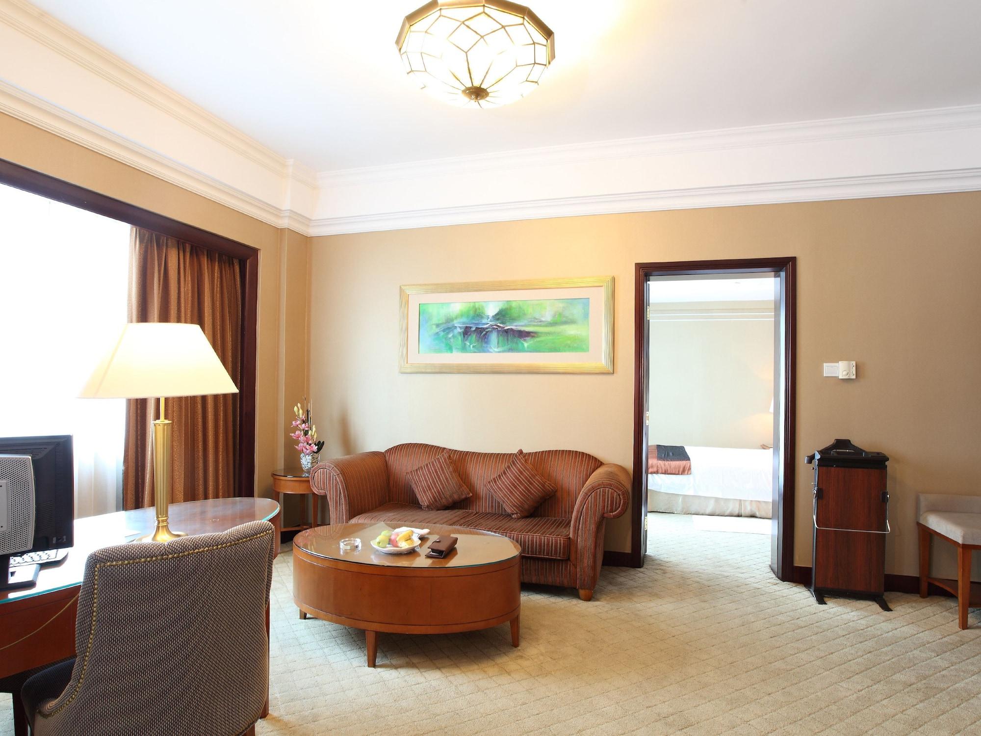 Grand International Hotel Guangzhou Exteriör bild