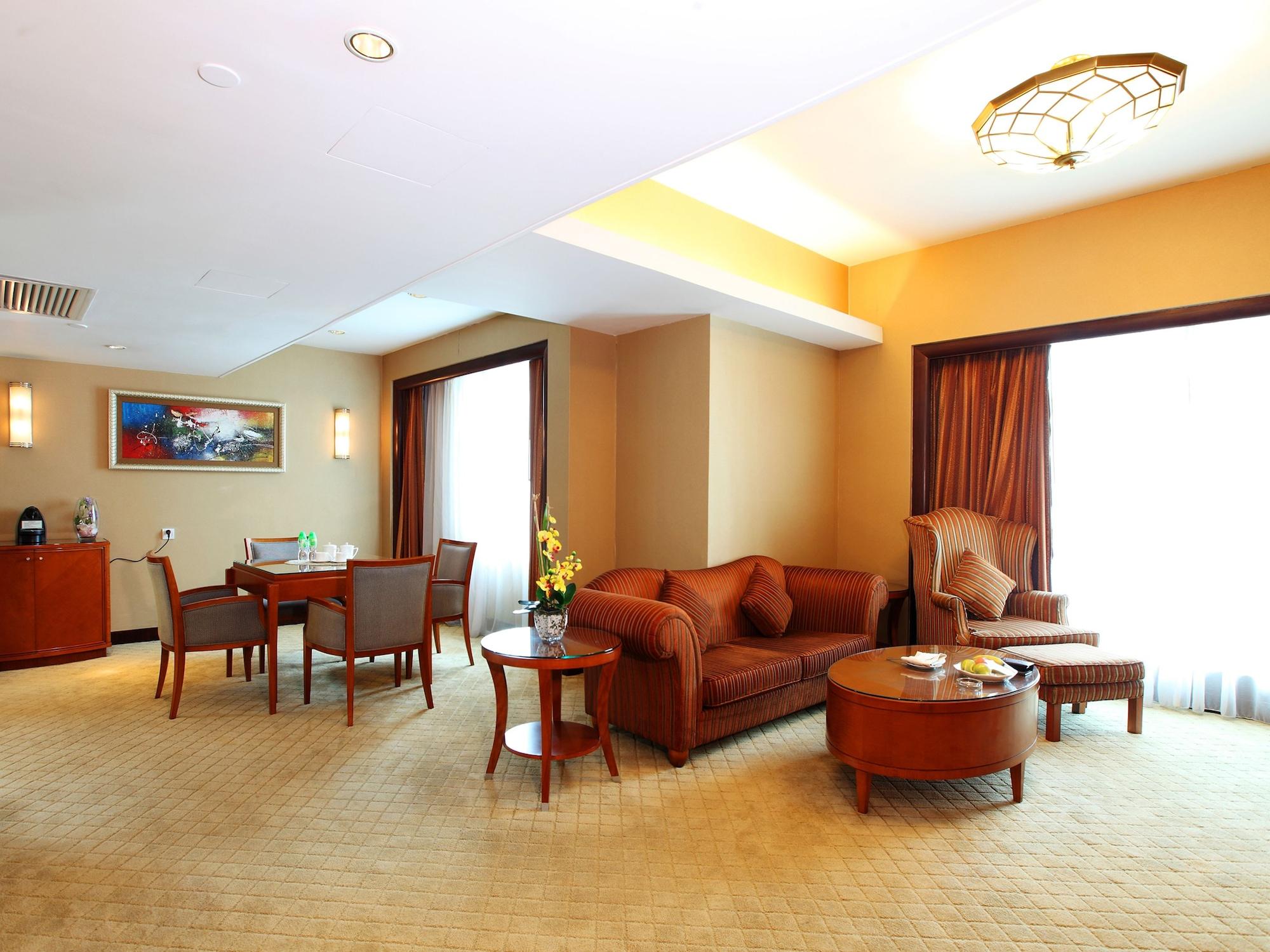 Grand International Hotel Guangzhou Exteriör bild